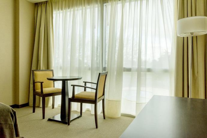Imagen de la habitación del Hotel Howard Johnson By Wyndham Neuquen. Foto 11