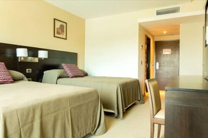Imagen de la habitación del Hotel Howard Johnson By Wyndham Neuquen. Foto 14