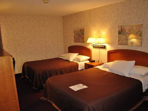 Imagen de la habitación del Hotel Howard Johnson By Wyndham Niagara Falls. Foto 16