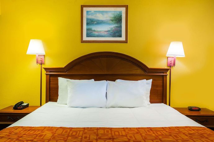 Imagen de la habitación del Hotel Howard Johnson By Wyndham Panama City. Foto 6