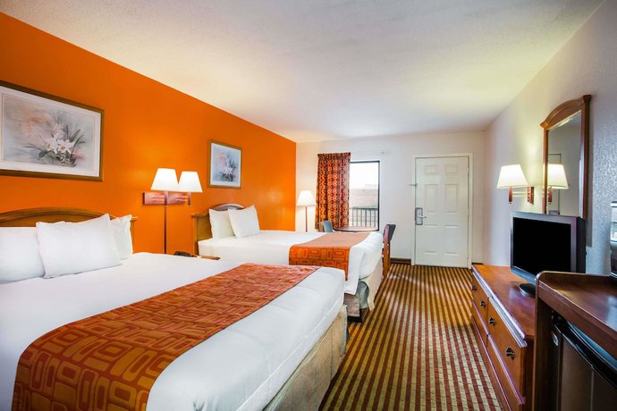 Imagen de la habitación del Hotel Howard Johnson By Wyndham Panama City. Foto 7