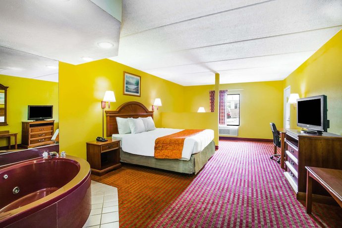 Imagen de la habitación del Hotel Howard Johnson By Wyndham Panama City. Foto 11