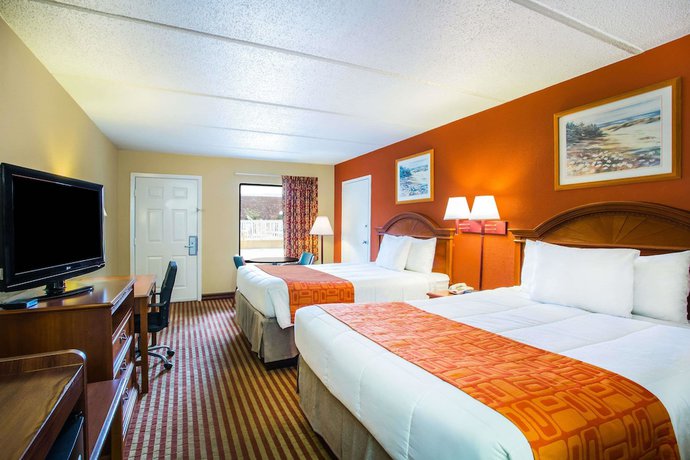 Imagen de la habitación del Hotel Howard Johnson By Wyndham Panama City. Foto 12