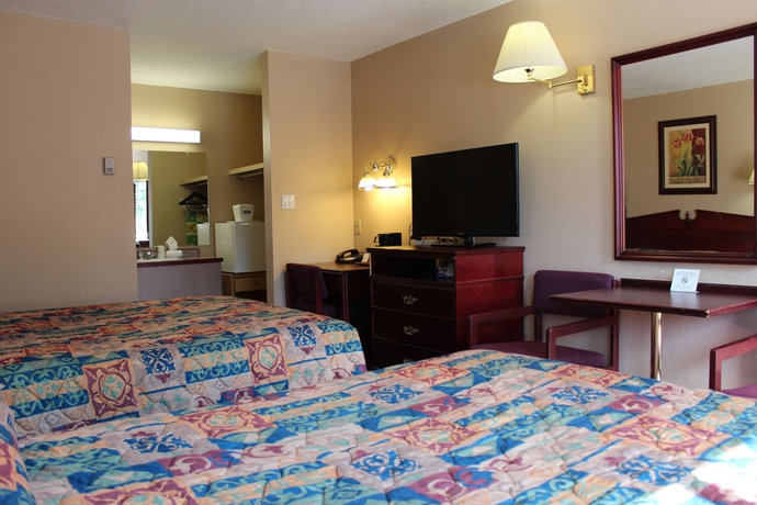 Imagen de la habitación del Hotel Howard Johnson By Wyndham Red Deer. Foto 8