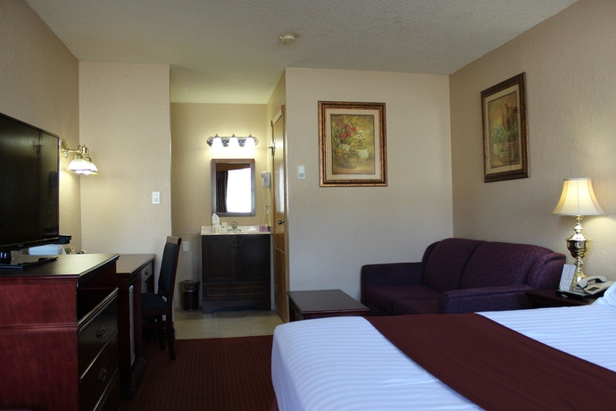 Imagen de la habitación del Hotel Howard Johnson By Wyndham Red Deer. Foto 14