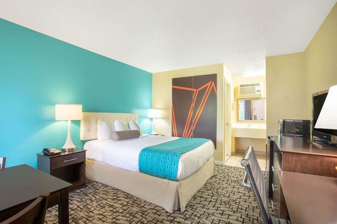 Imagen de la habitación del Hotel Howard Johnson By Wyndham Rocky Hill. Foto 8