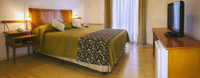 Imagen de la habitación del Hotel Howard Johnson By Wyndham Rosario. Foto 14