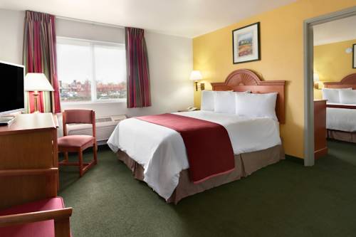 Imagen de la habitación del Hotel Howard Johnson By Wyndham Salem. Foto 2