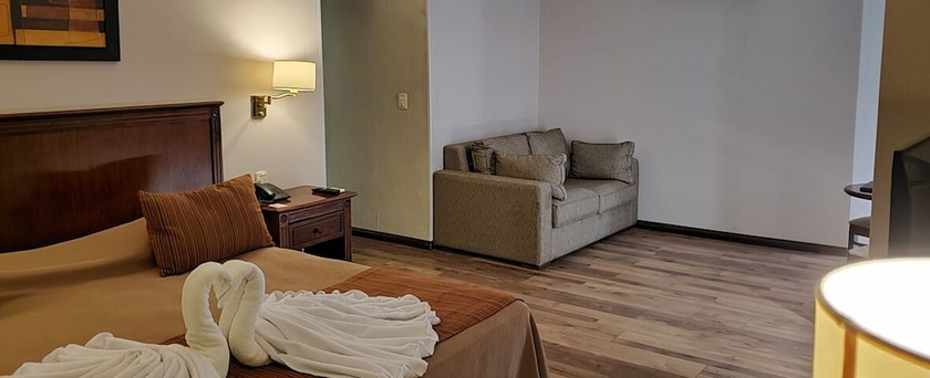 Imagen de la habitación del Hotel Howard Johnson By Wyndham San Pedro. Foto 15