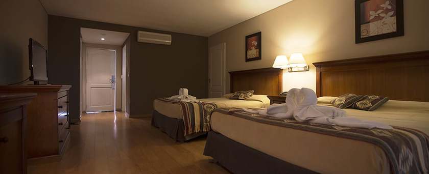 Imagen de la habitación del Hotel Howard Johnson By Wyndham San Pedro Resort and Marina. Foto 7