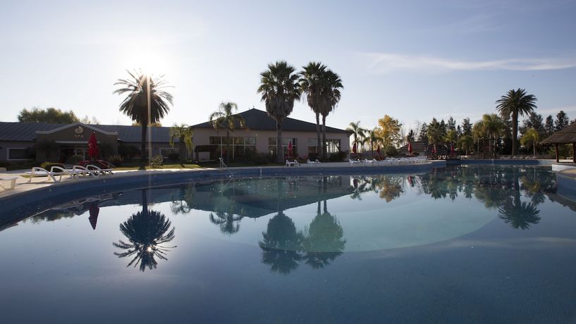 Imagen general del Hotel Howard Johnson By Wyndham San Pedro Resort and Marina. Foto 1