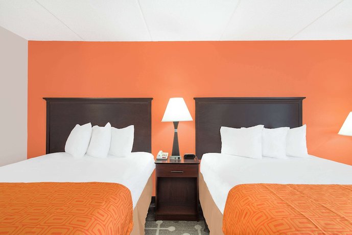 Imagen de la habitación del Hotel Howard Johnson By Wyndham Saugerties. Foto 6