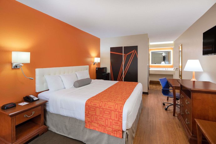 Imagen de la habitación del Hotel Howard Johnson By Wyndham Savannah Ga. Foto 4