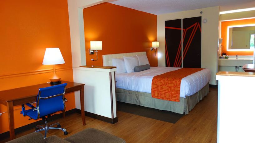 Imagen de la habitación del Hotel Howard Johnson By Wyndham Savannah Ga. Foto 9
