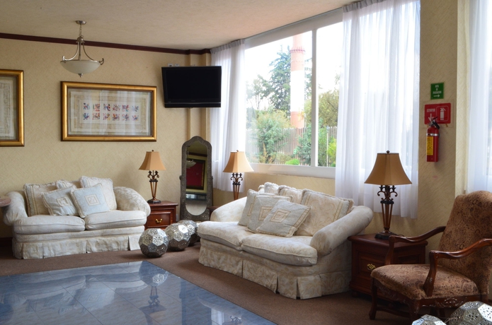 Imagen de los interiores del Hotel Howard Johnson By Wyndham Toluca. Foto 11