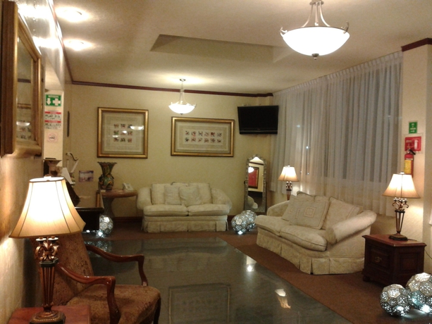 Imagen de los interiores del Hotel Howard Johnson By Wyndham Toluca. Foto 12