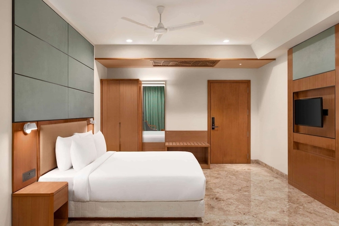 Imagen de la habitación del Hotel Howard Johnson By Wyndham Udaipur Roop Nagar. Foto 9