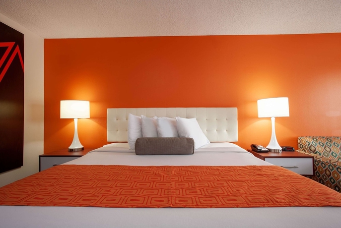 Imagen de la habitación del Hotel Howard Johnson By Wyndham Vero Beach/i-95. Foto 9