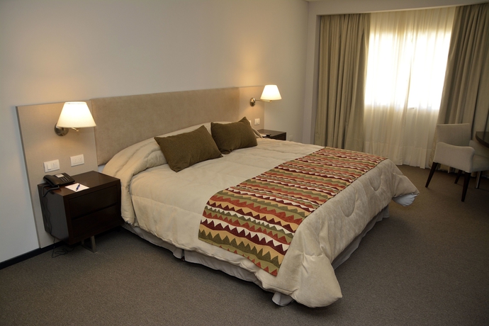 Imagen de la habitación del Hotel Howard Johnson By Wyndham Villa Carlos Paz. Foto 3