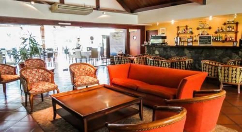 Imagen de los interiores del Hotel Howard Johnson By Wyndham, Villa General Belgrano. Foto 16