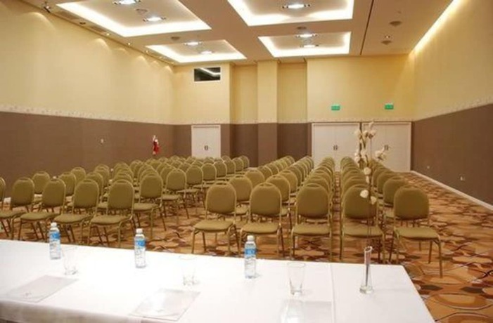 Imagen de los interiores del Hotel Howard Johnson By Wyndham Villa Maria Casino. Foto 16