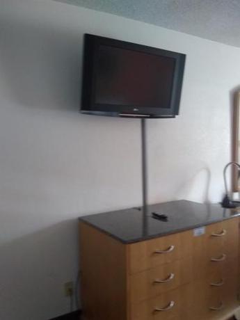 Imagen de la habitación del Hotel Howard Johnson By Wyndham Virginia Beach. Foto 10