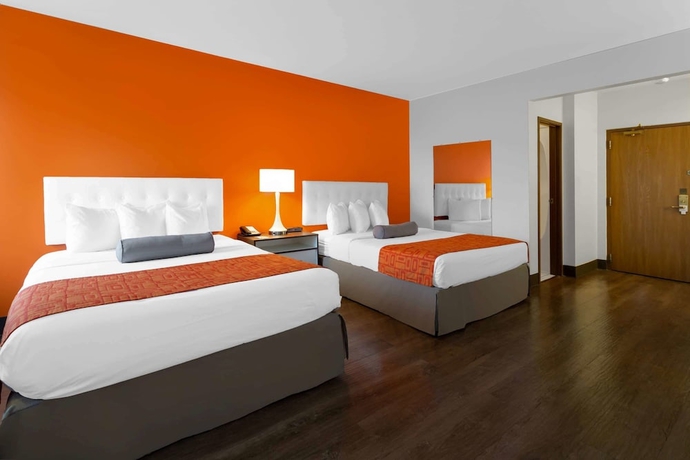 Imagen de la habitación del Hotel Howard Johnson By Wyndham Waukegan Great Lakes. Foto 10