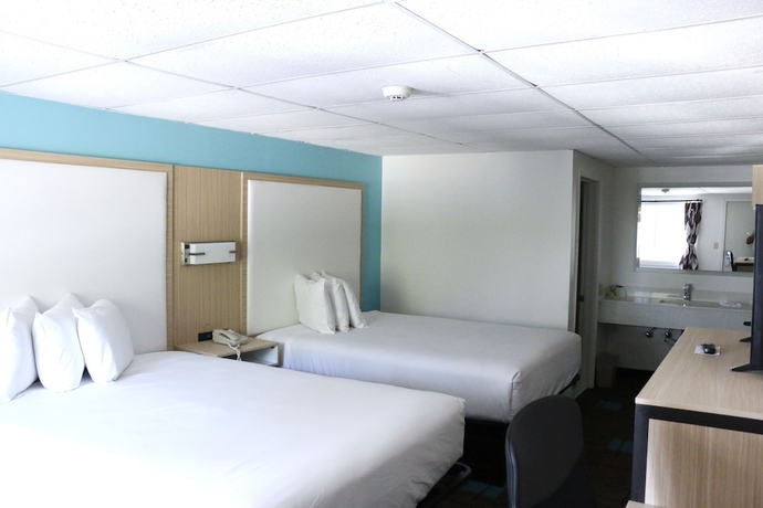 Imagen de la habitación del Hotel Howard Johnson By Wyndham West Yarmouth/cape Cod. Foto 3