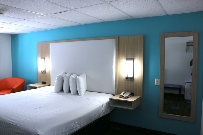 Imagen de la habitación del Hotel Howard Johnson By Wyndham West Yarmouth/cape Cod. Foto 5