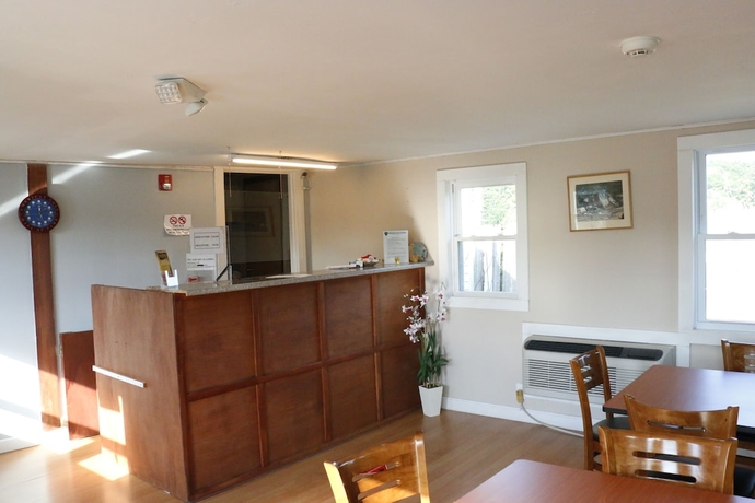Imagen de los interiores del Hotel Howard Johnson By Wyndham West Yarmouth/cape Cod. Foto 11