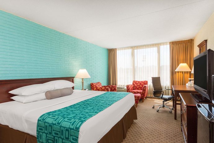 Imagen de la habitación del Hotel Howard Johnson By Wyndham Williamsburg. Foto 5