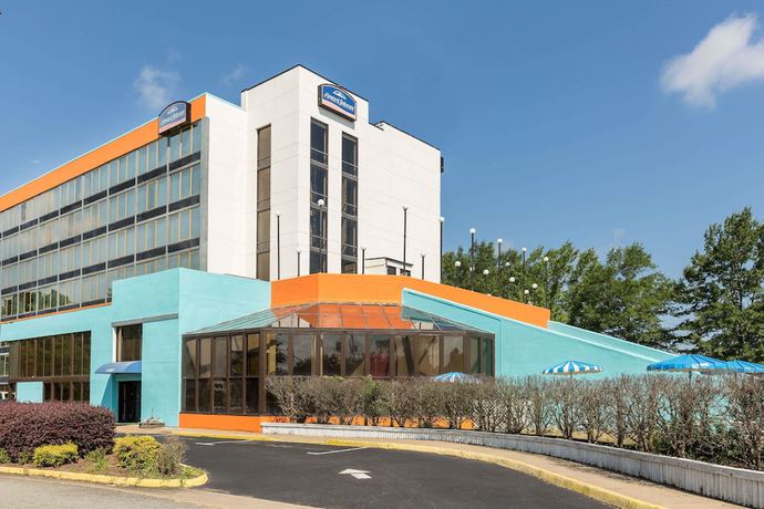 Imagen general del Hotel Howard Johnson By Wyndham Williamsburg. Foto 1