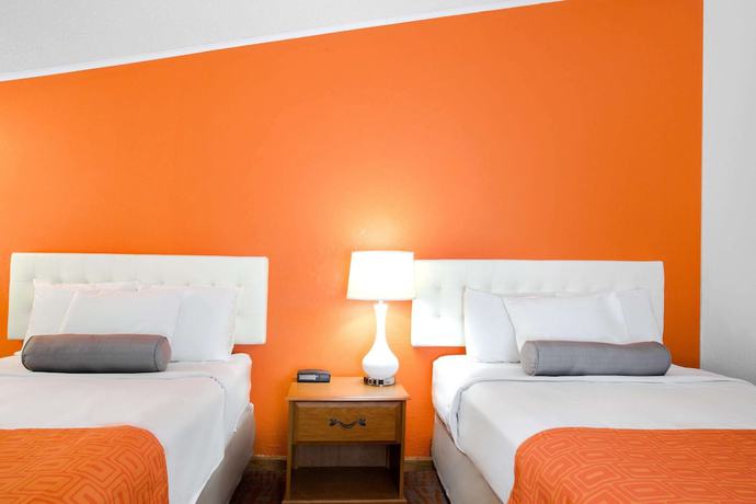 Imagen de la habitación del Hotel Howard Johnson By Wyndham Wilmington. Foto 5