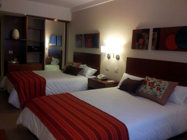 Imagen de la habitación del Hotel Howard Johnson By Wyndham Yerba Buena. Foto 5