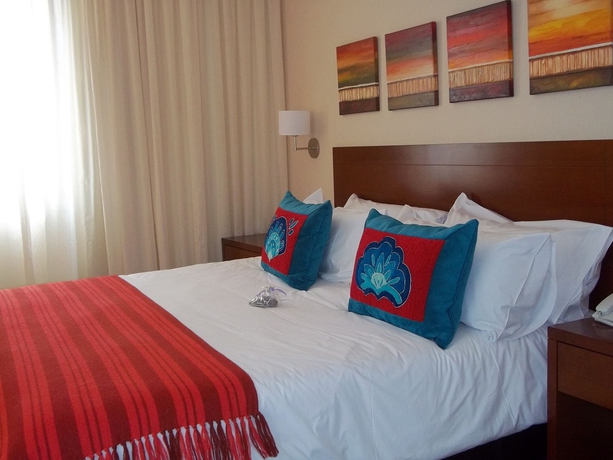 Imagen de la habitación del Hotel Howard Johnson By Wyndham Yerba Buena. Foto 7