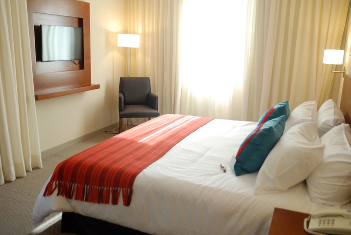 Imagen de la habitación del Hotel Howard Johnson By Wyndham Yerba Buena. Foto 11