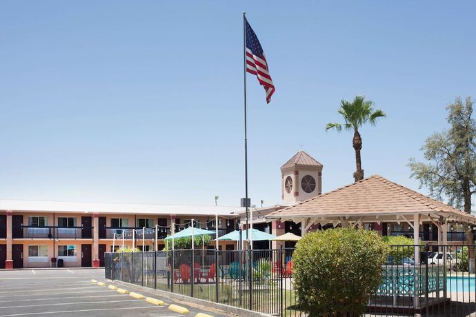 Imagen general del Hotel Howard Johnson By Wyndham Yuma. Foto 1
