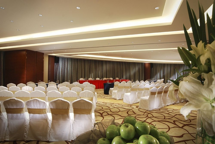 Imagen de los interiores del Hotel Howard Johnson Caida Plaza Shanghai. Foto 9