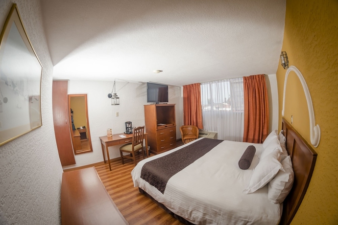Imagen de la habitación del Hotel Howard Johnson Calle Real Morelia. Foto 5