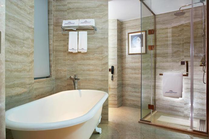 Imagen de la habitación del Hotel Howard Johnson Dream Sea Resort Weihai. Foto 5