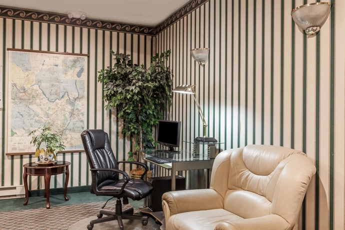 Imagen de los interiores del Hotel Howard Johnson Inn - Albany. Foto 13