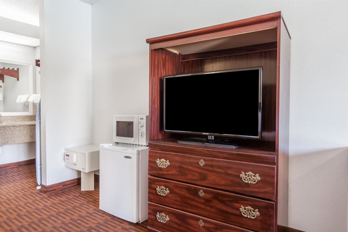 Imagen de la habitación del Hotel Howard Johnson Inn - Albany. Foto 8