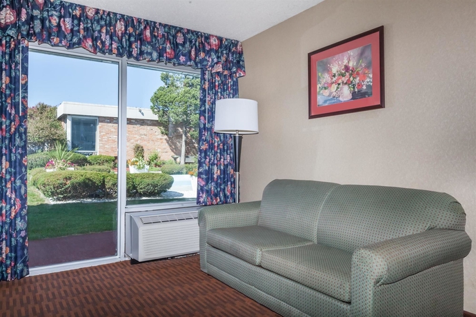 Imagen de la habitación del Hotel Howard Johnson Inn - Albany. Foto 10