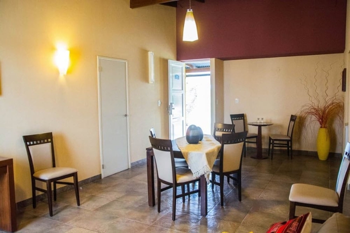 Imagen de la habitación del Hotel Howard Johnson Inn Rosario De La Frontera. Foto 11