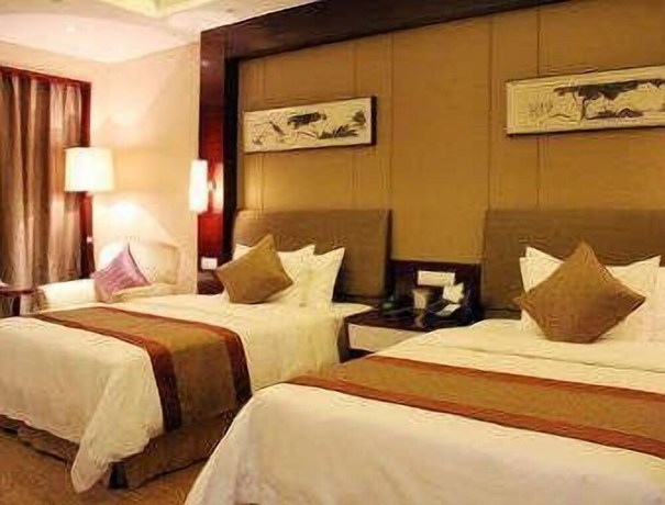 Imagen de la habitación del Hotel Howard Johnson Nanshan Plaza Bengbu. Foto 4