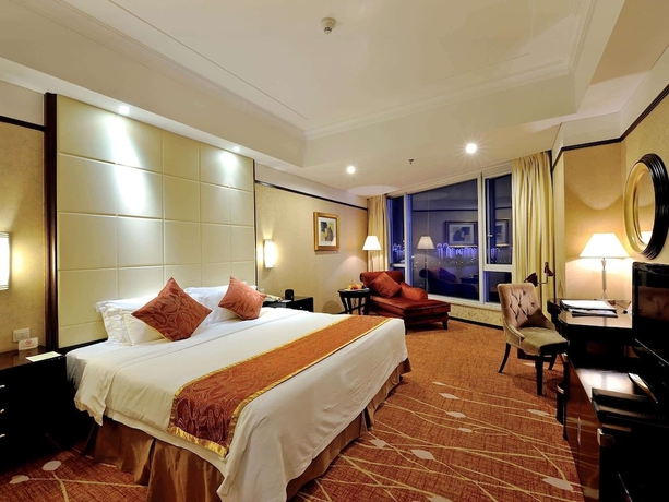 Imagen de la habitación del Hotel Howard Johnson Pearl Plaza Wuhan. Foto 3