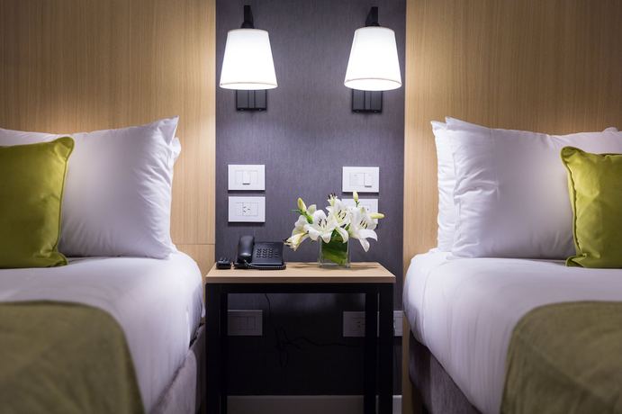 Imagen de la habitación del Hotel Howard Johnson Plaza By Wyndham Buenos Aires. Foto 2