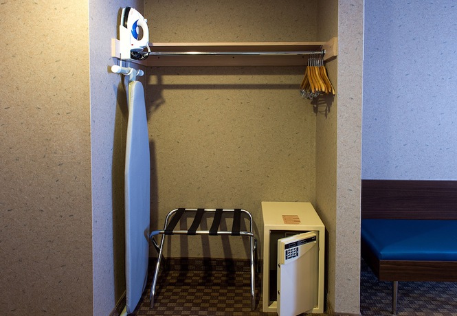 Imagen de la habitación del Hotel Howard Johnson Plaza By Wyndham By The Falls Niagara Falls. Foto 3