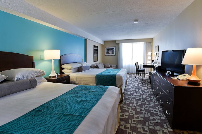Imagen de la habitación del Hotel Howard Johnson Plaza By Wyndham By The Falls Niagara Falls. Foto 15