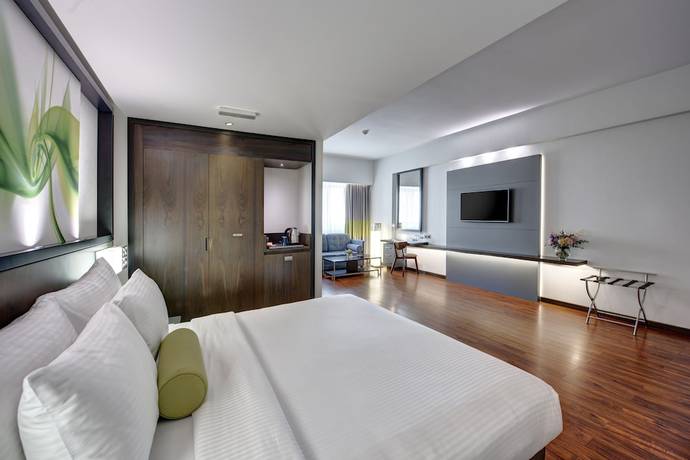 Imagen de la habitación del Hotel Howard Johnson Plaza By Wyndham Dubai Deira. Foto 14